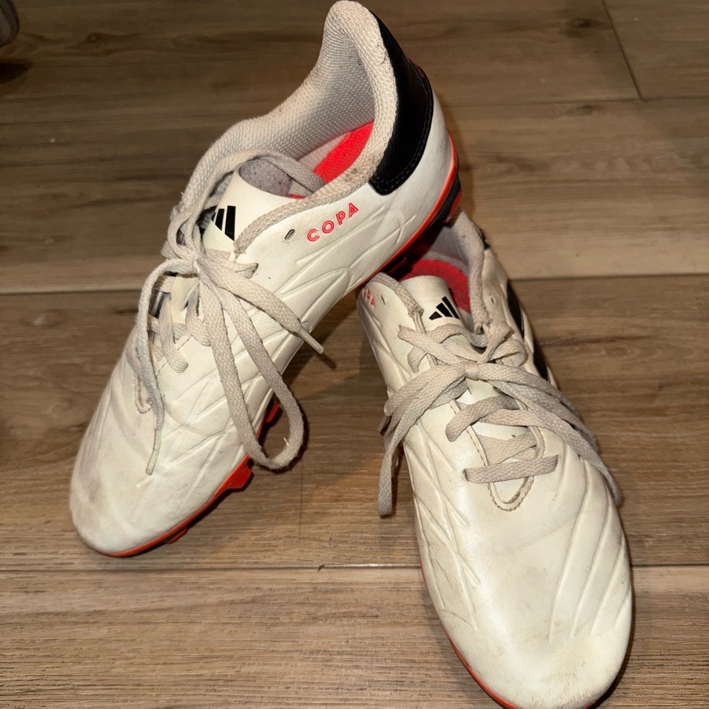 Adidas size 5.5 big boys Copa White and Red Soccer Shoes